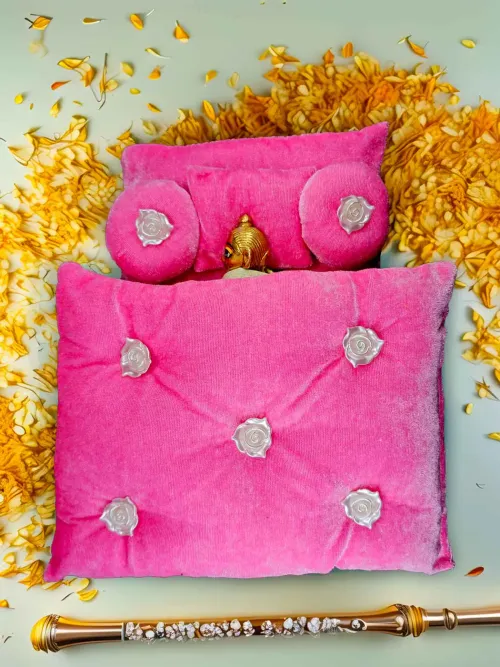 Divne Comfort Pink Bistar set for Kanha Ji