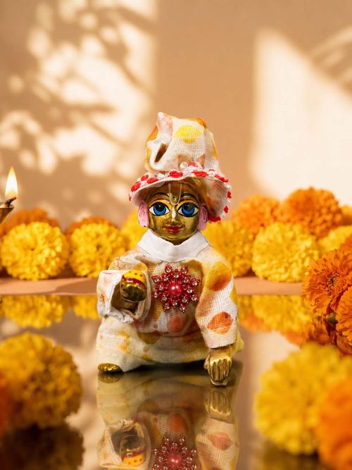 Sahaj Phool Kurta Pajama with Cap for Kanha Ji