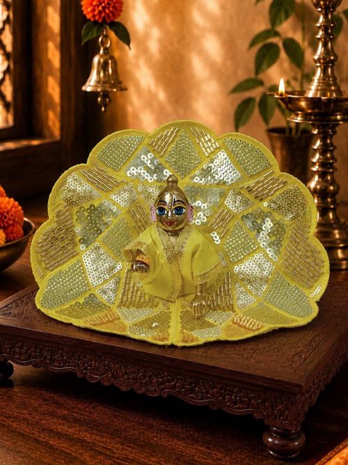 Sajili Yellow Kanha Ji ki Fancy Poshak