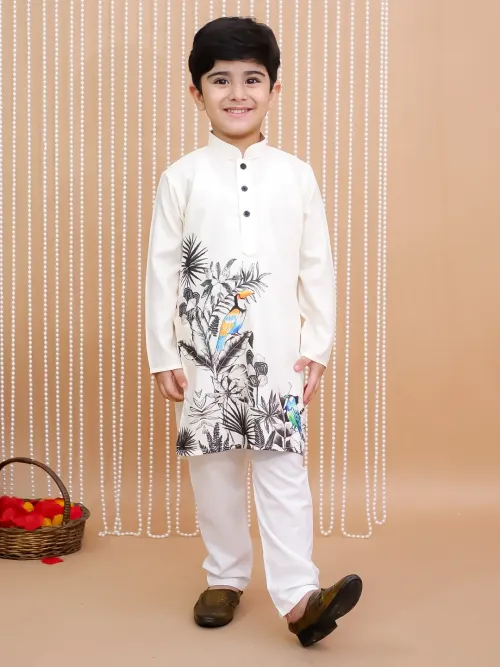 Boys Off White Full Sleeves Digital Print Kurta Pyjama Set