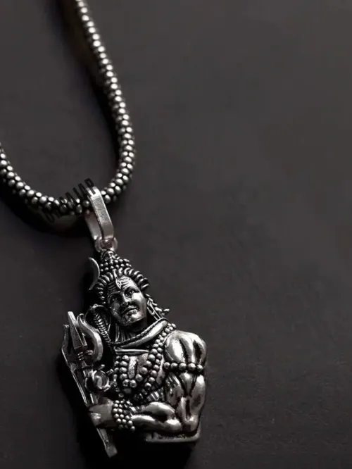 Spiritual Shankar Pendant with Chain – Channel the Divine Energy of Lord Shiva
