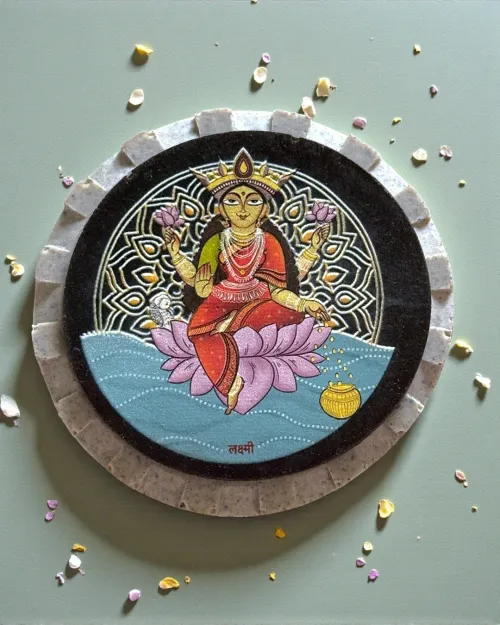 Aastha Magnet Lakshmi (Circle)